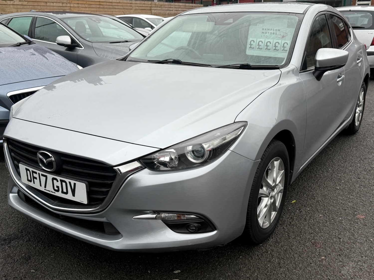 Used Mazda Mazda3 2017 for sale - 77136366: Photo 2