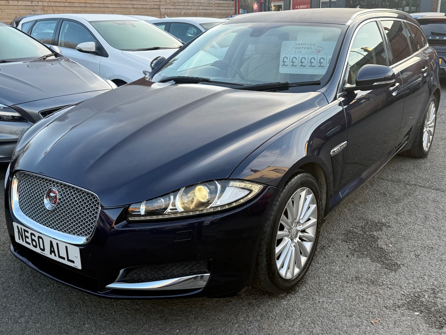 Used Jaguar XF 2015 for sale - 77048228: Photo 2