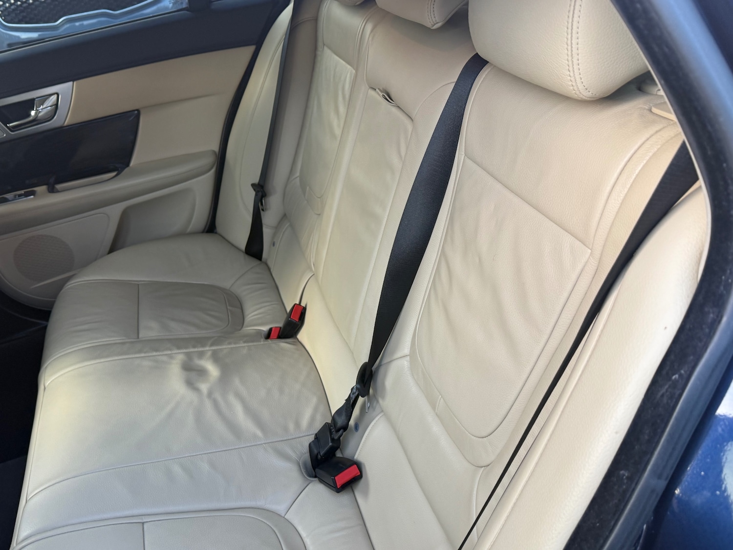 Used Jaguar XF 2015 for sale - 77048228: Photo 39