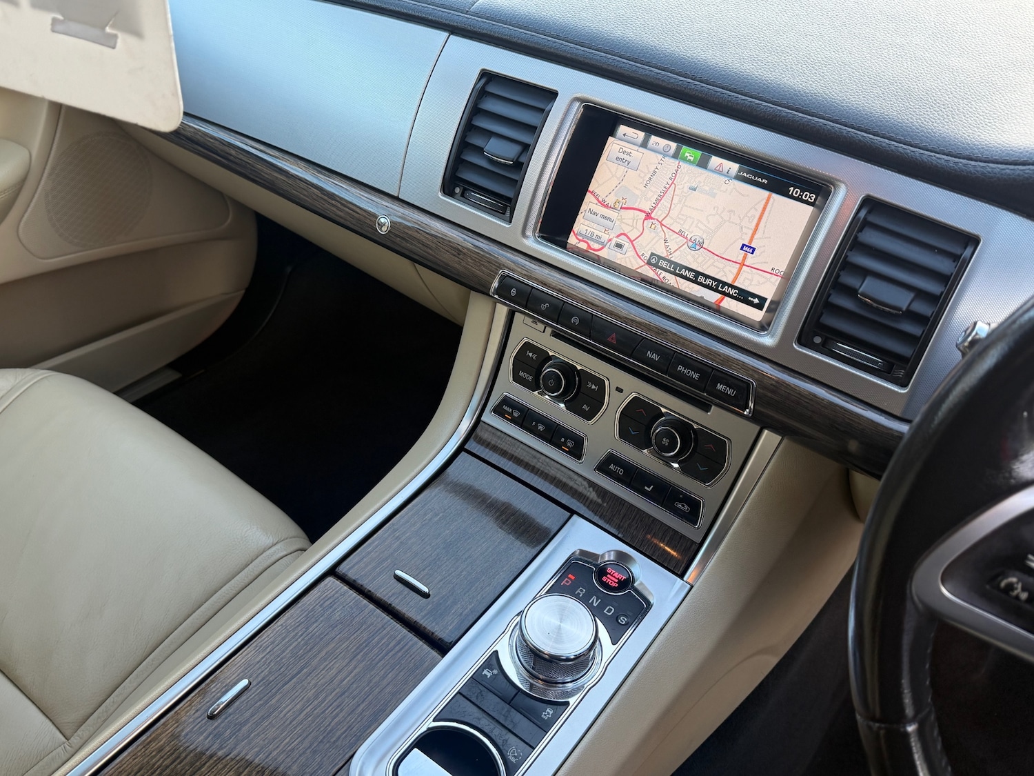 Used Jaguar XF 2015 for sale - 77048228: Photo 6