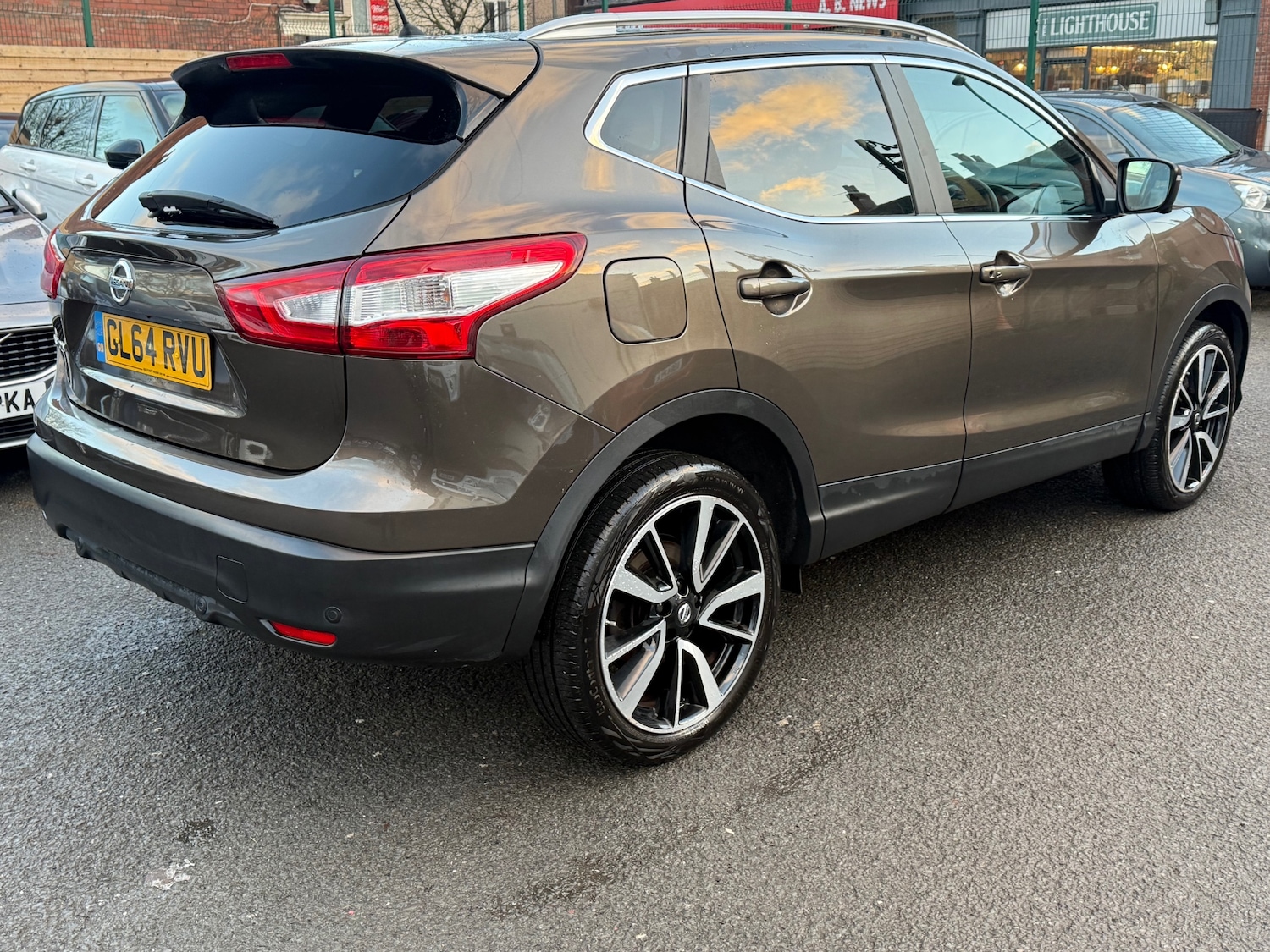 Used Nissan Qashqai 2014 for sale - 77225375: Photo 11