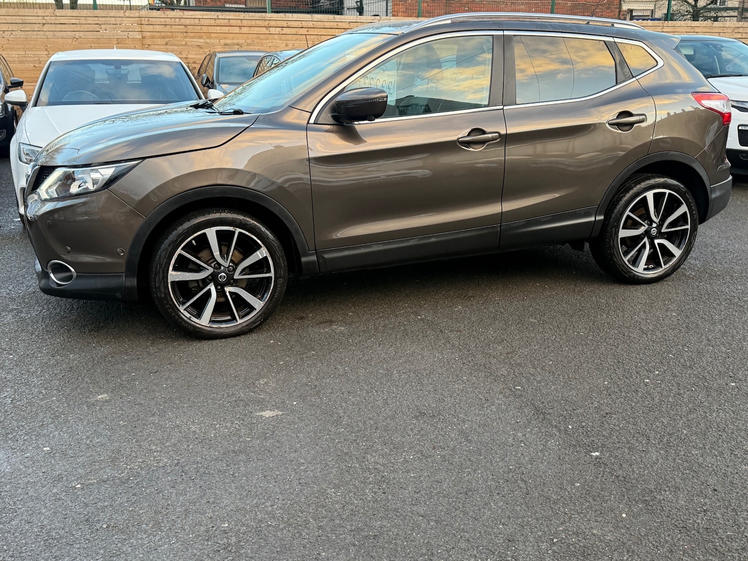 Used Nissan Qashqai 2014 for sale - 77225375: Photo 16