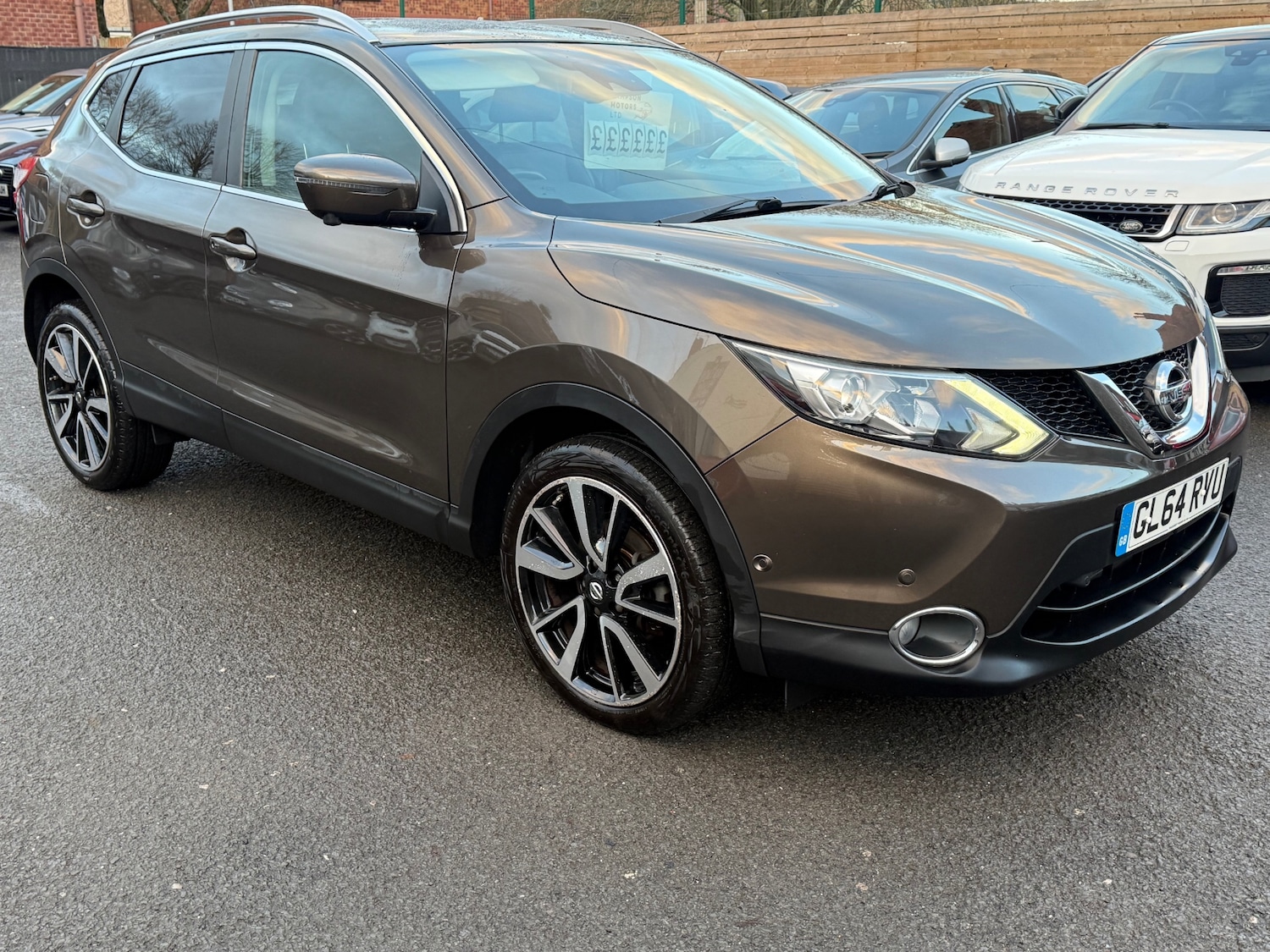 Used Nissan Qashqai 2014 for sale - 77225375: Photo 9