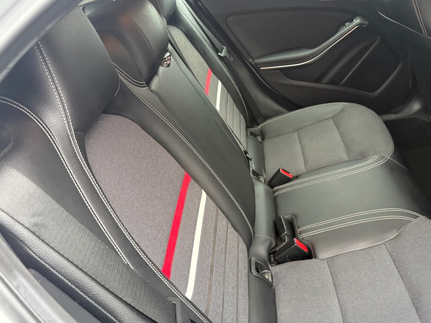 Used Mercedes-Benz A-Class 2014 for sale - 76545721: Photo 34