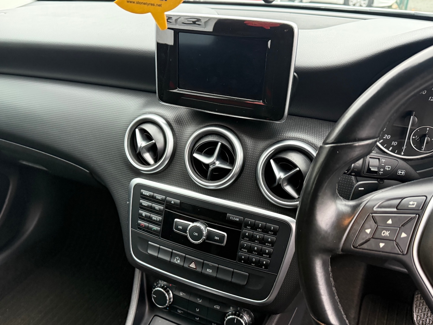 Used Mercedes-Benz A-Class 2014 for sale - 76545721: Photo 6