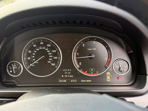 Used BMW 5 Series 2010 for sale - 75561846: Photo 21