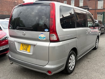 Used Nissan Serena 2005 for sale - 79287961: Photo