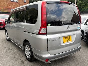 Used Nissan Serena 2005 for sale - 79287961: Photo