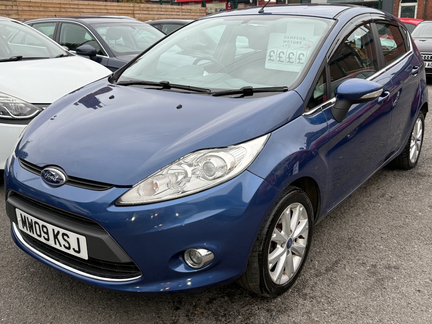 Used Ford Fiesta 2009 for sale - 76197960: Photo 2