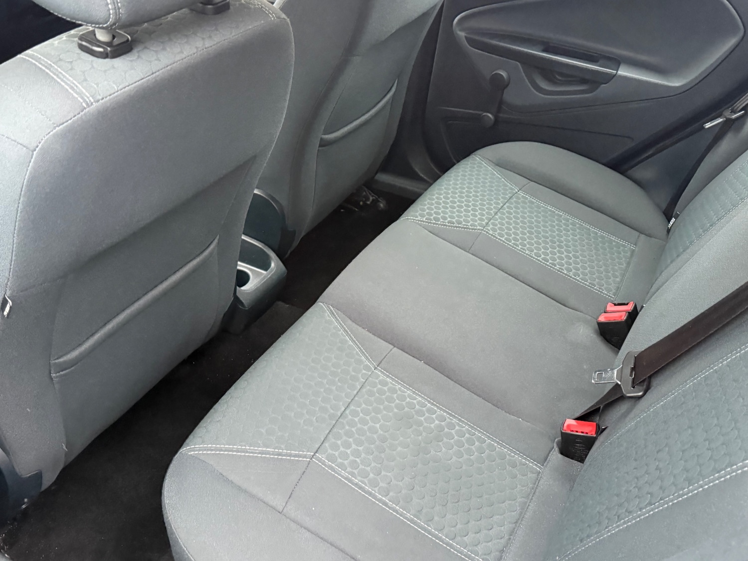 Used Ford Fiesta 2009 for sale - 76197960: Photo 28