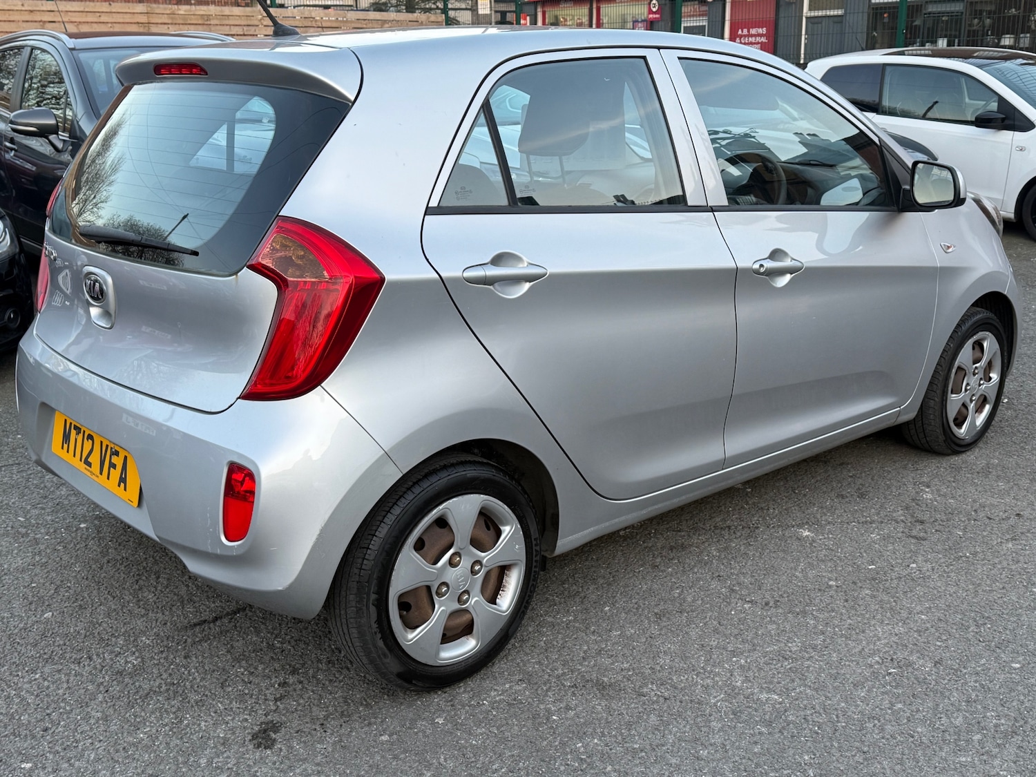 Used Kia Picanto 2012 for sale - 77953816: Photo 11