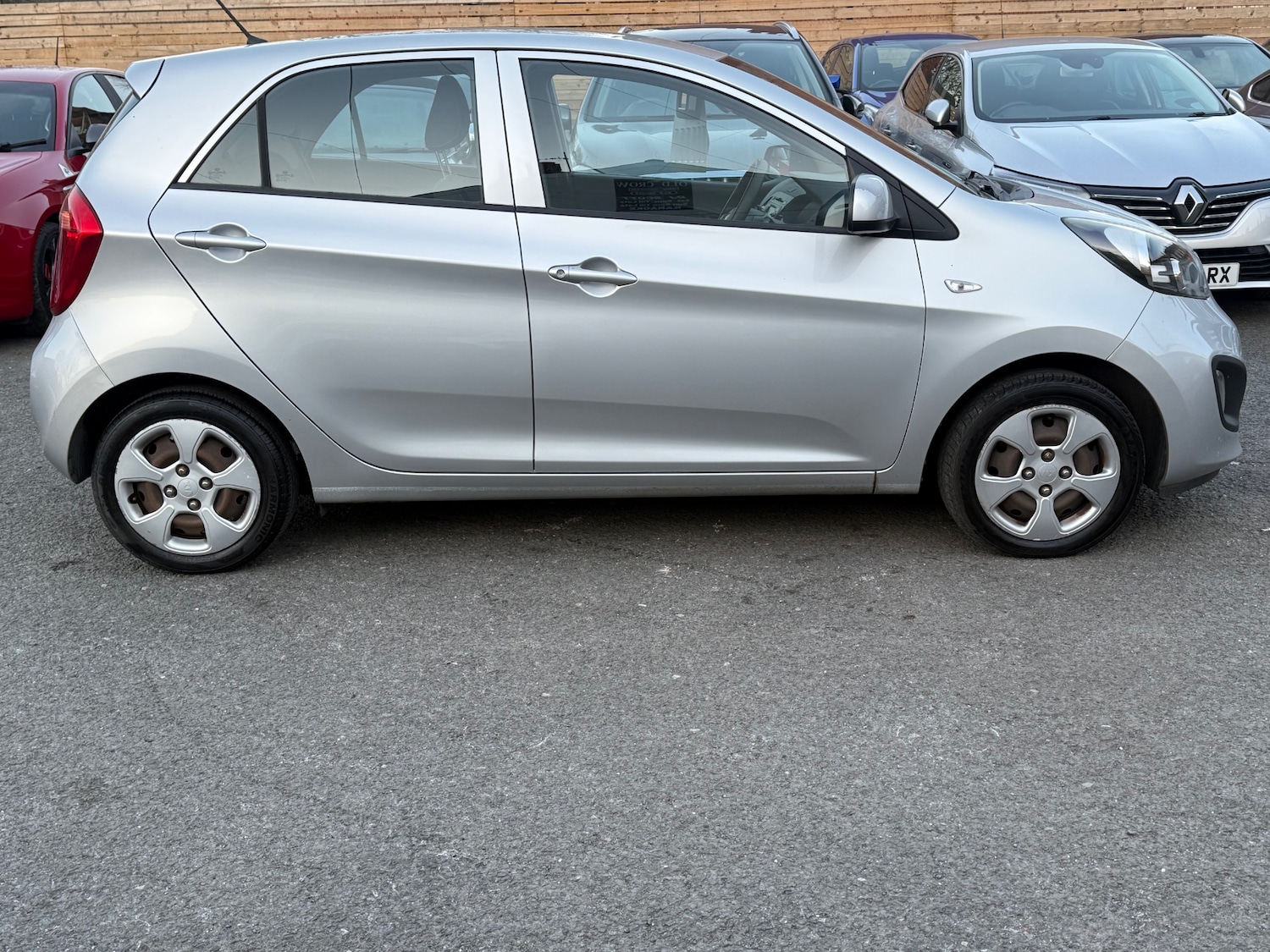 Used Kia Picanto 2012 for sale - 77953816: Photo 15