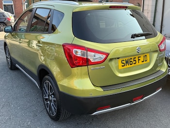 Used Suzuki SX4 S-Cross 2015 for sale - 75597765: Photo