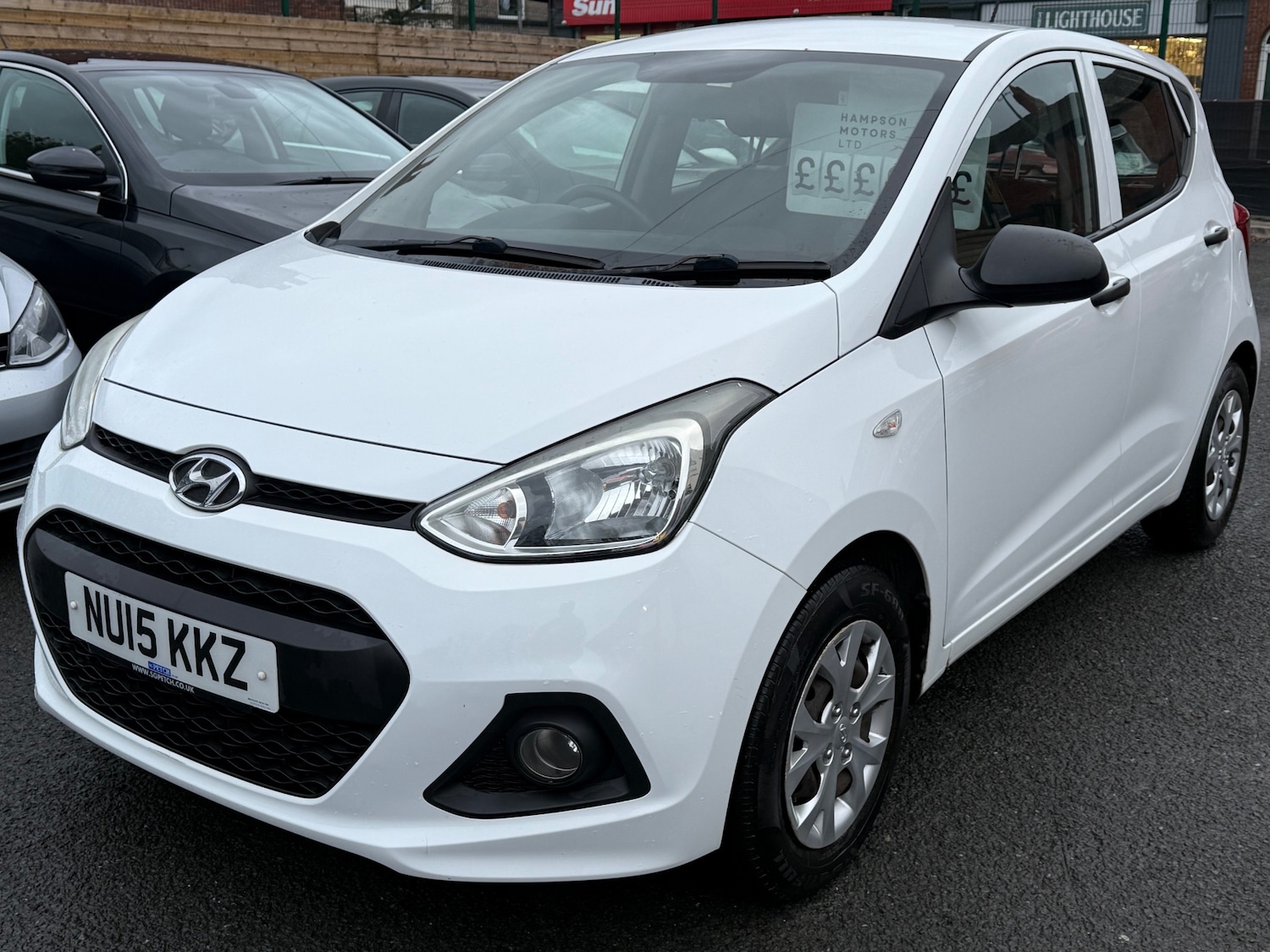 Used Hyundai i10 2015 for sale - 76545517: Photo 2