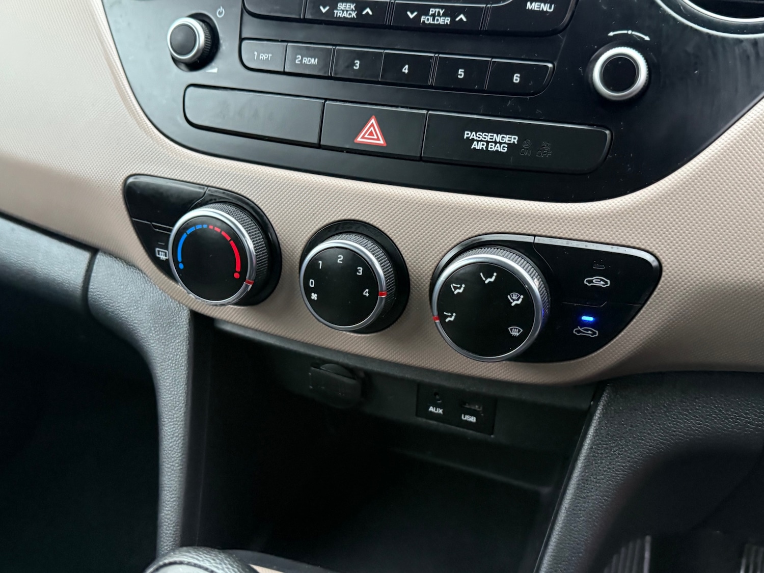 Used Hyundai i10 2015 for sale - 76545517: Photo 22