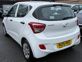 Used Hyundai i10 2015 for sale - 76545517: Photo