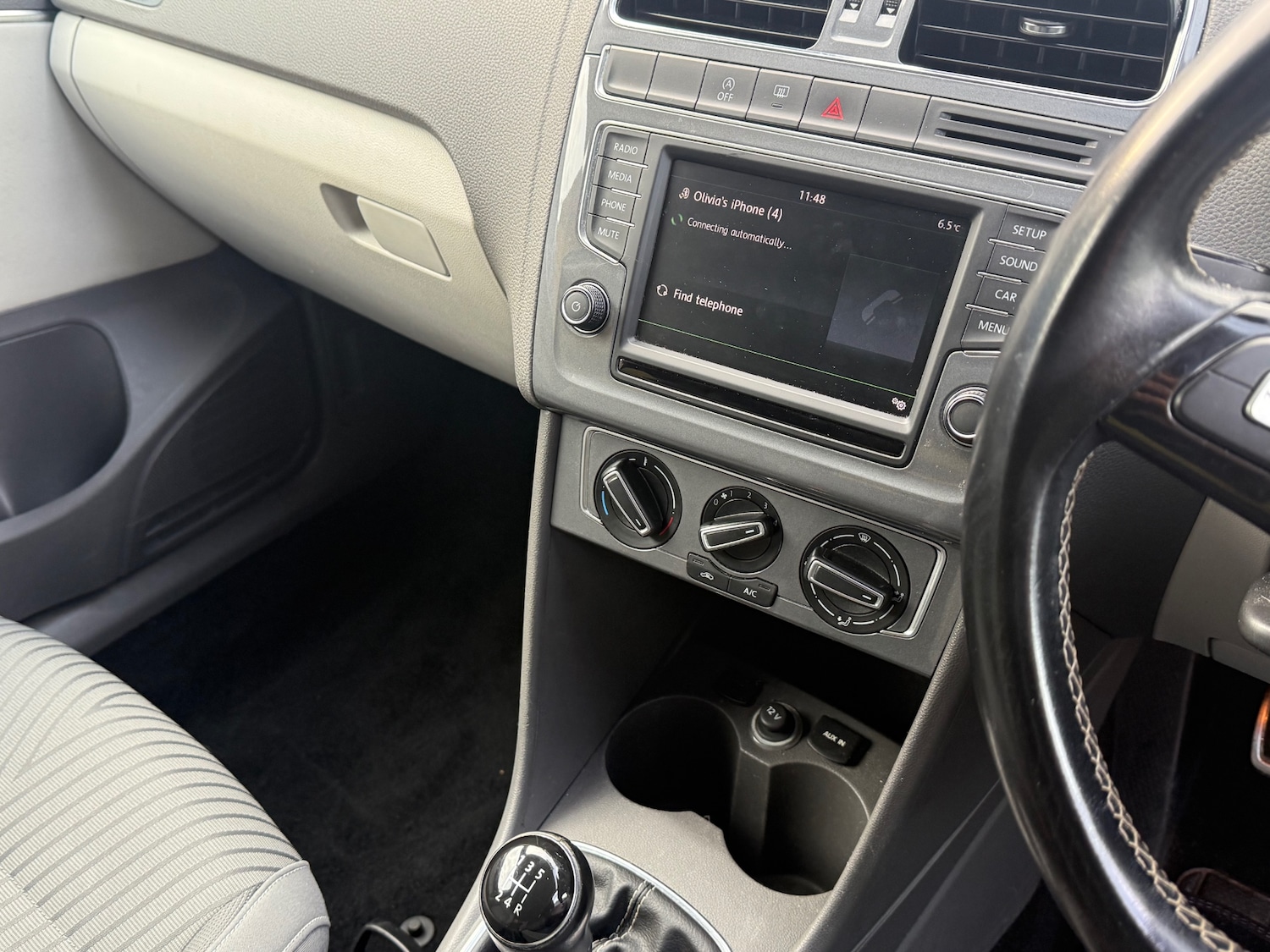 Used Volkswagen Polo 2015 for sale - 76780411: Photo 19