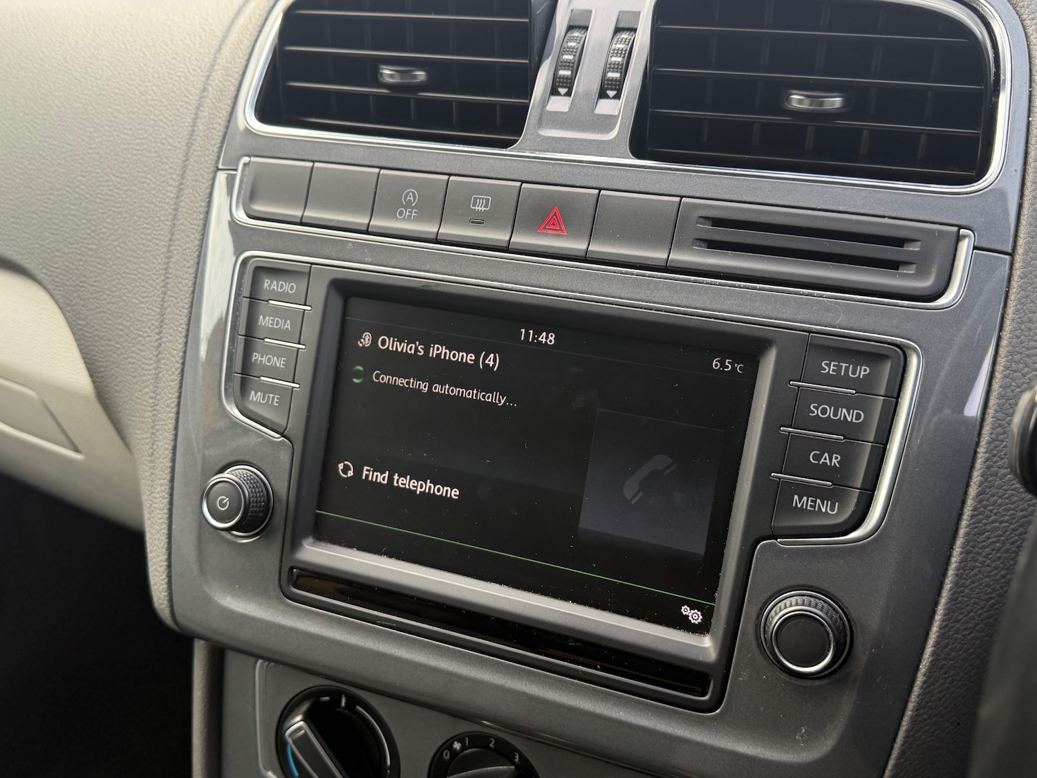 Used Volkswagen Polo 2015 for sale - 76780411: Photo 23