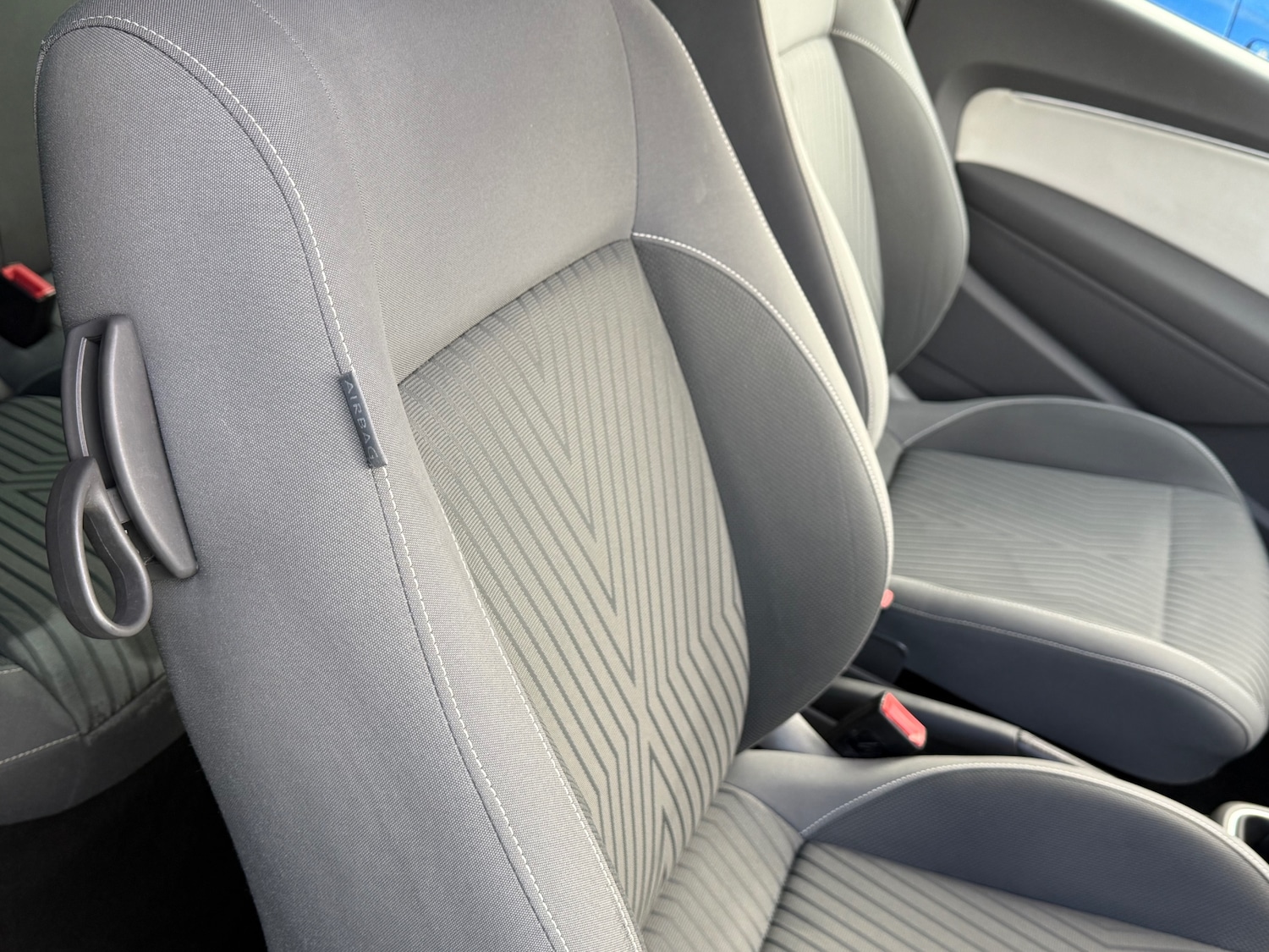 Used Volkswagen Polo 2015 for sale - 76780411: Photo 31