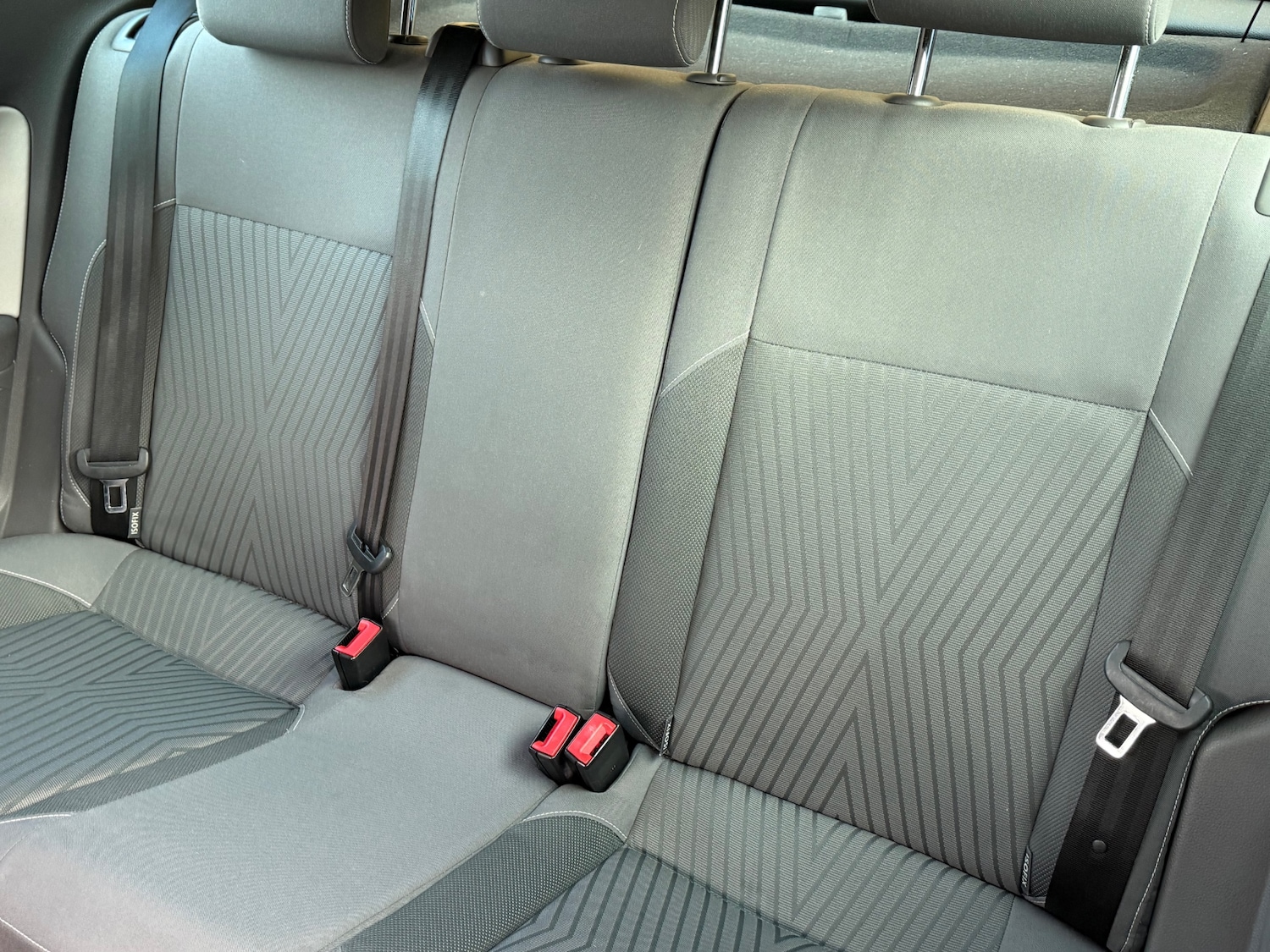 Used Volkswagen Polo 2015 for sale - 76780411: Photo 33