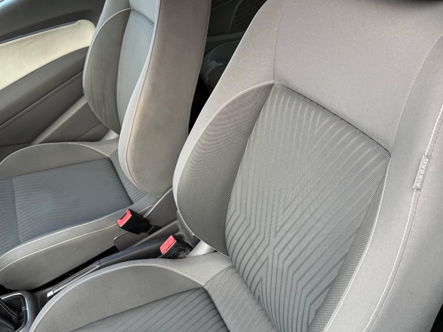 Used Volkswagen Polo 2015 for sale - 76780411: Photo 34