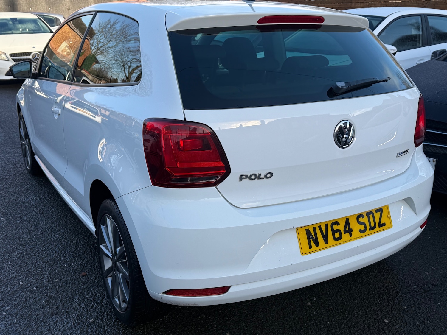 Used Volkswagen Polo 2015 for sale - 76780411: Photo 4