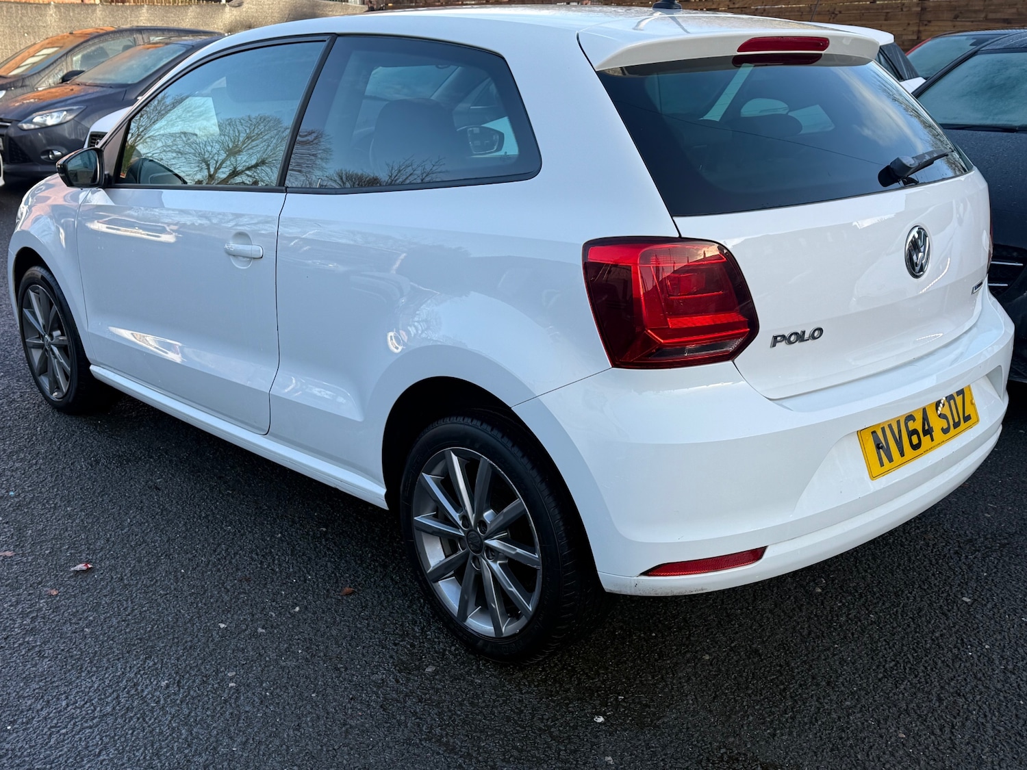 Used Volkswagen Polo 2015 for sale - 76780411: Photo 8