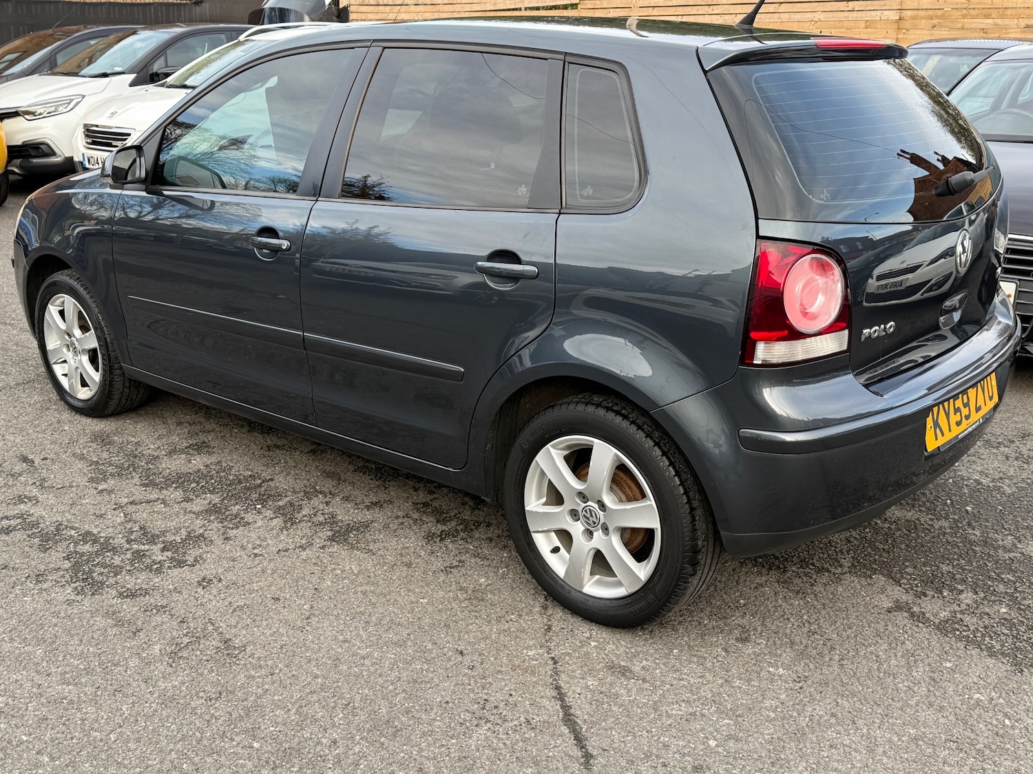Used Volkswagen Polo 2009 for sale - 76355358: Photo 12