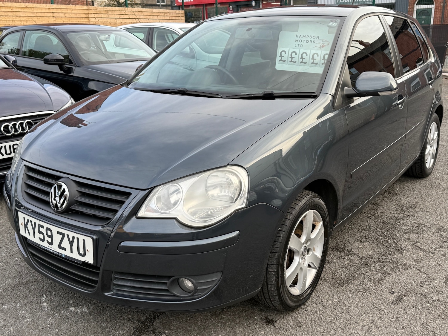 Used Volkswagen Polo 2009 for sale - 76355358: Photo 2