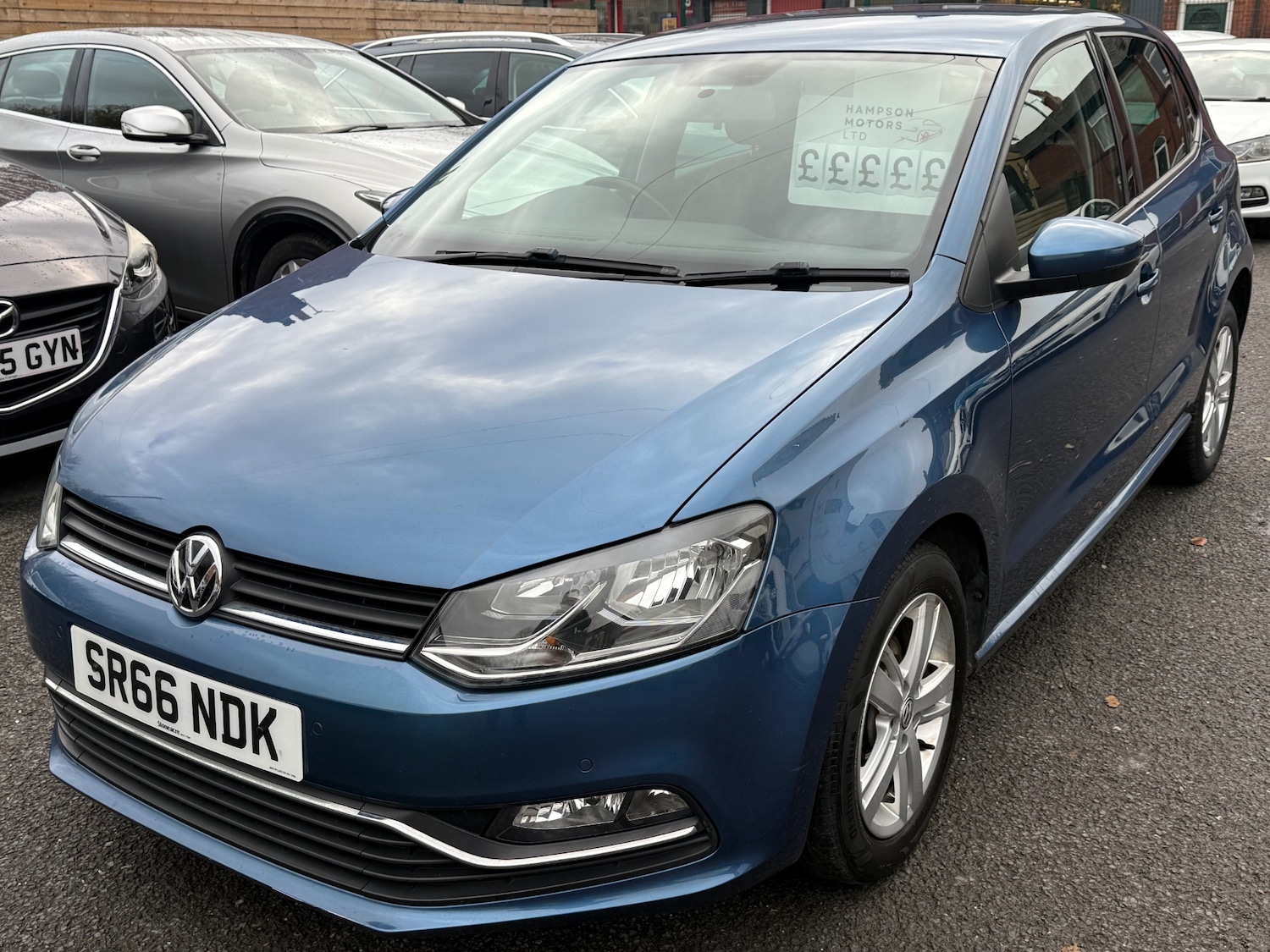 Used Volkswagen Polo 2016 for sale - 76736502: Photo 2