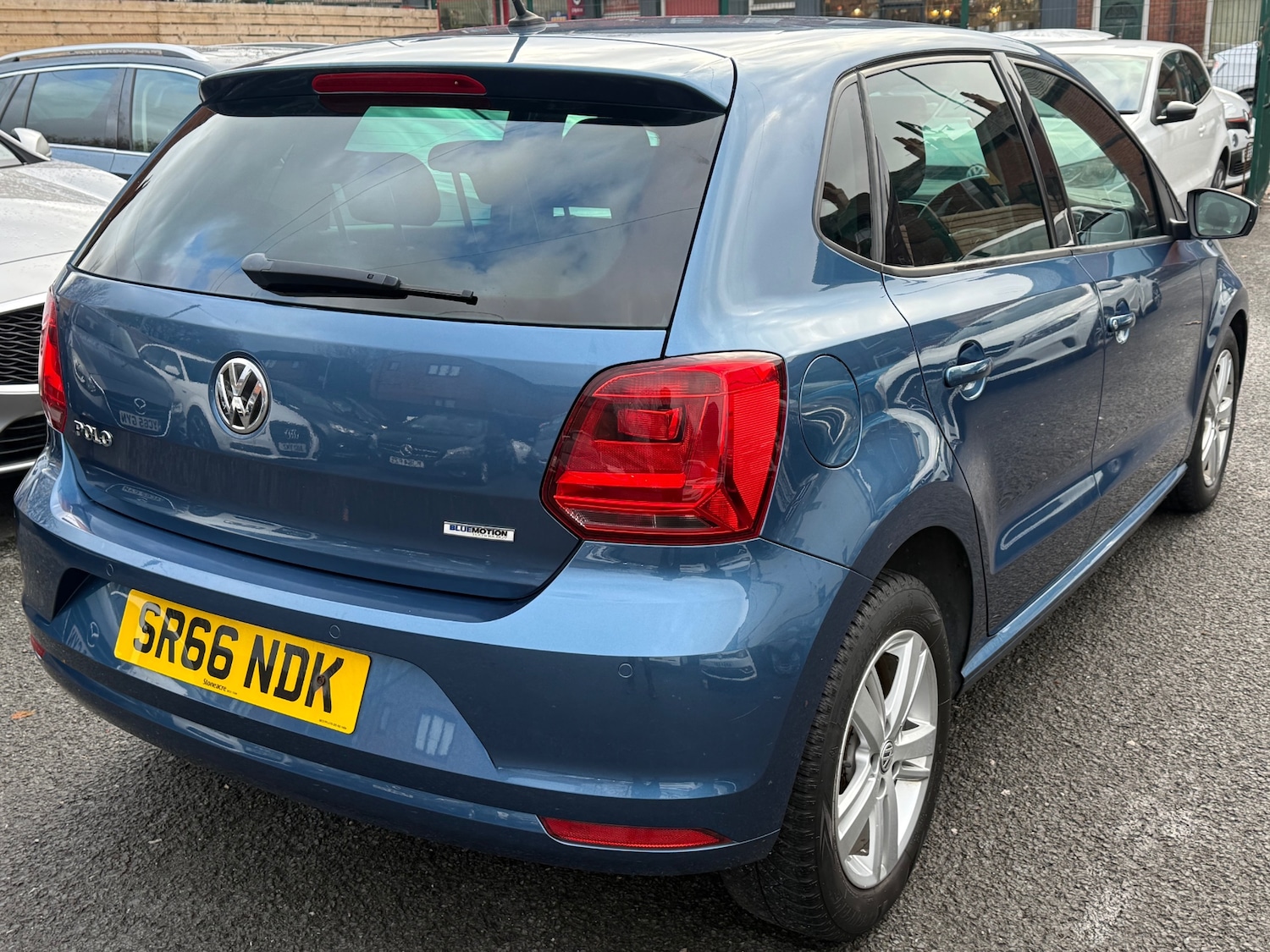 Used Volkswagen Polo 2016 for sale - 76736502: Photo 3