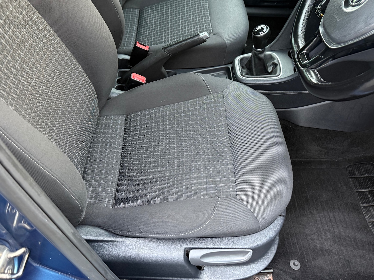 Used Volkswagen Polo 2016 for sale - 76736502: Photo 30