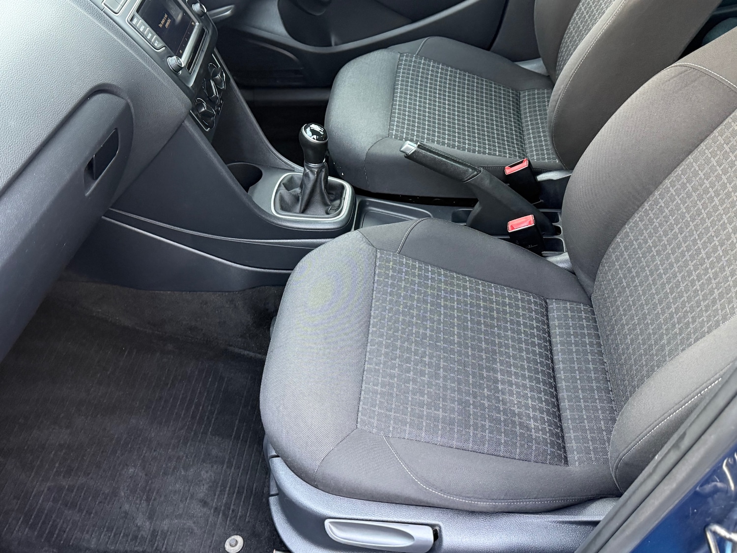 Used Volkswagen Polo 2016 for sale - 76736502: Photo 31