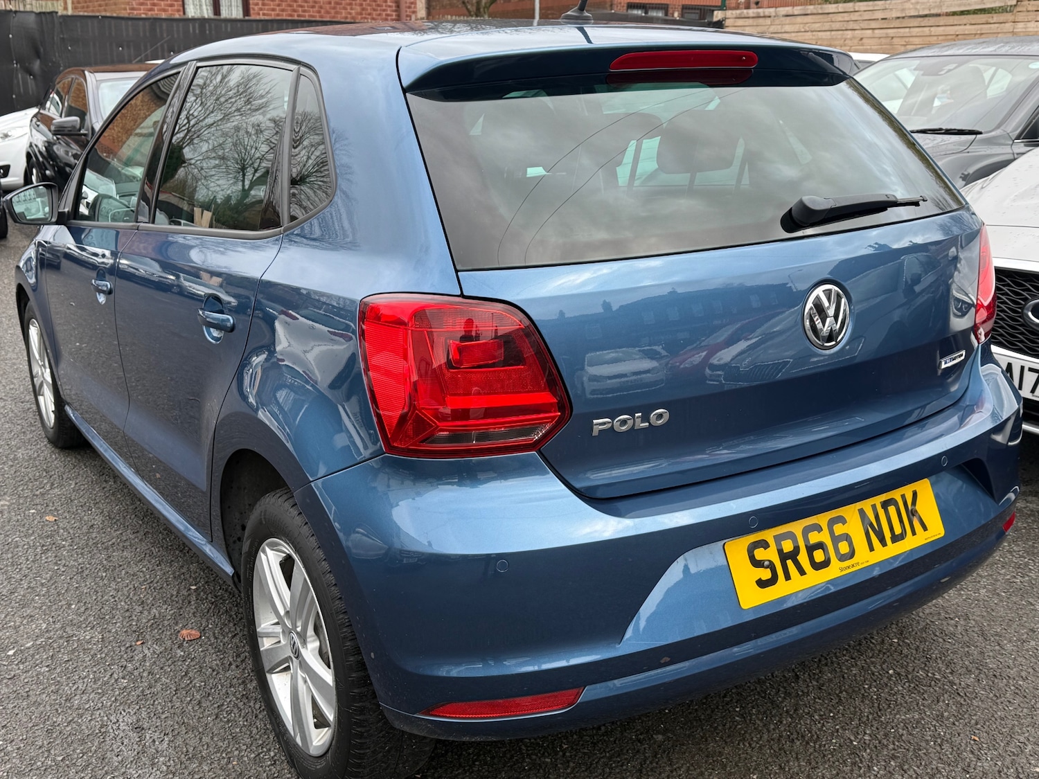Used Volkswagen Polo 2016 for sale - 76736502: Photo 4