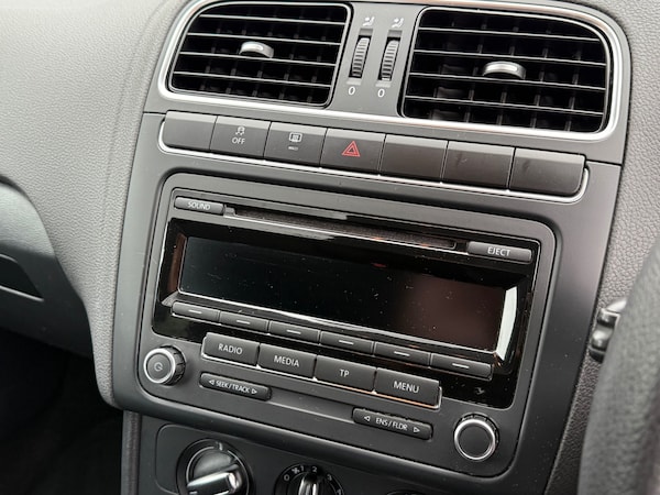 Used Volkswagen Polo 2013 for sale - 76235249: Photo 20