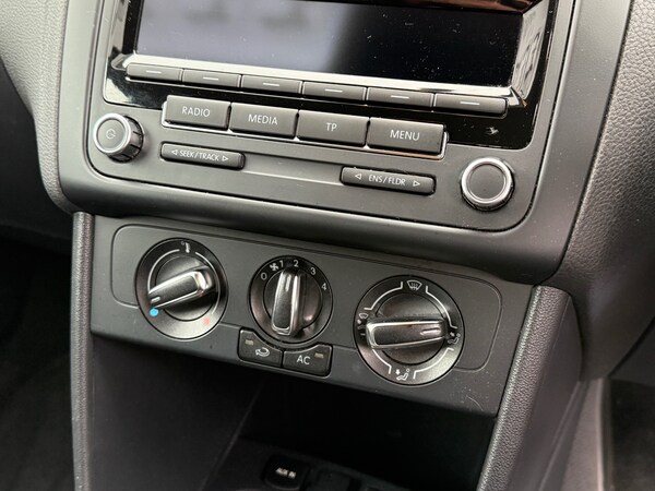 Used Volkswagen Polo 2013 for sale - 76235249: Photo 21