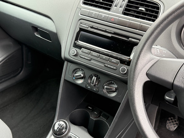 Used Volkswagen Polo 2013 for sale - 76235249: Photo 6