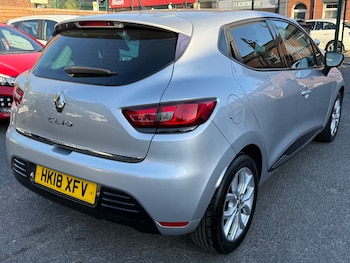 Used Renault Clio 2018 for sale - 78462401: Photo