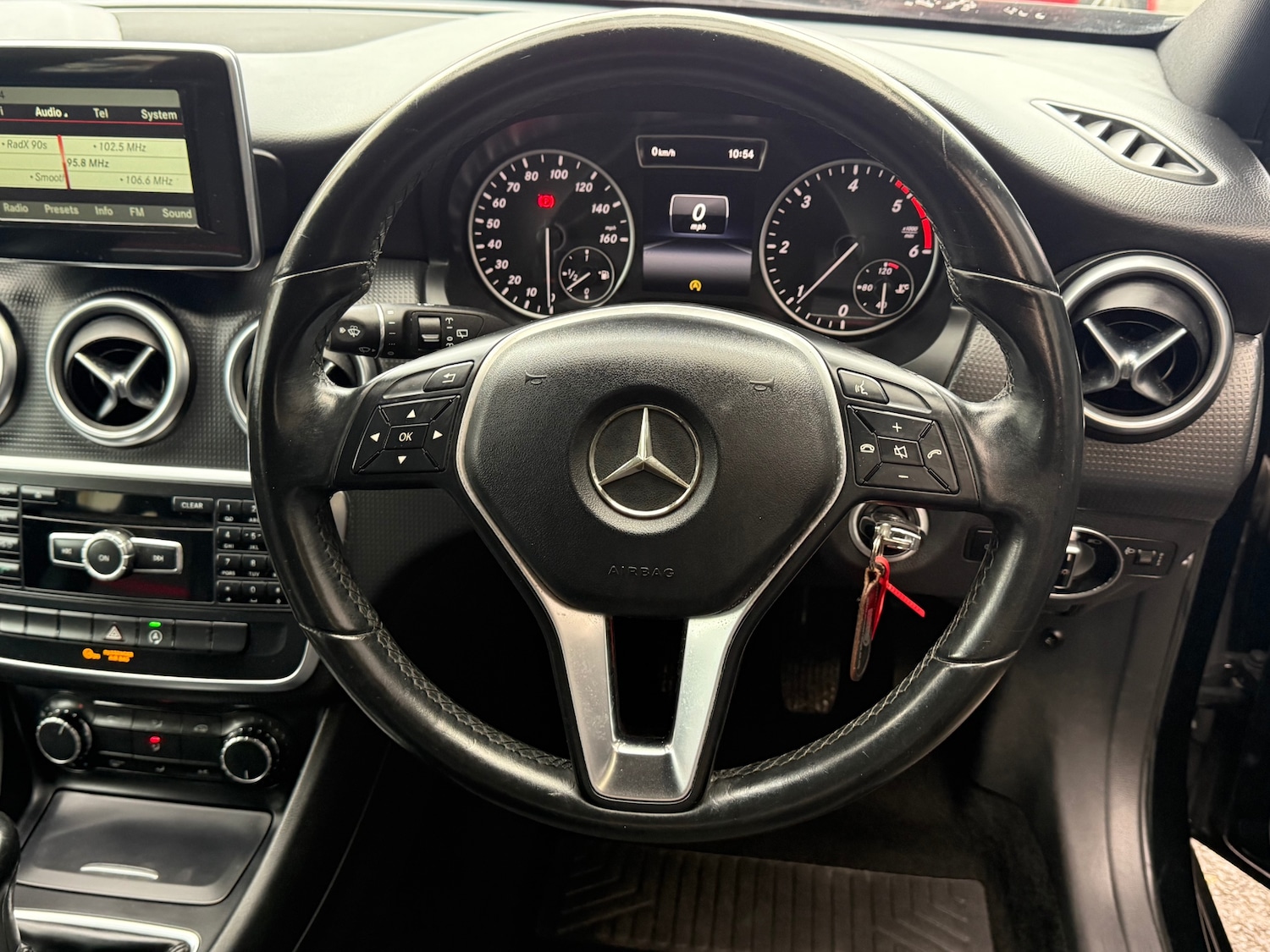 Used Mercedes-Benz A-Class 2014 for sale - 76492036: Photo 18