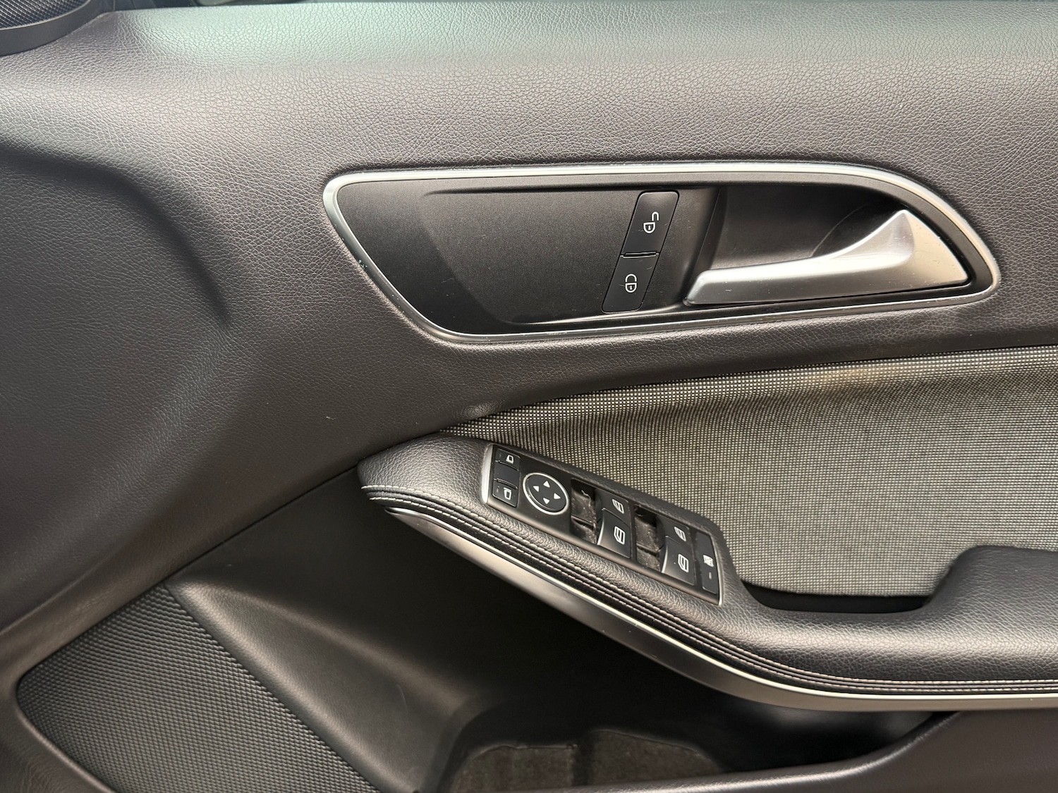 Used Mercedes-Benz A-Class 2014 for sale - 76492036: Photo 28