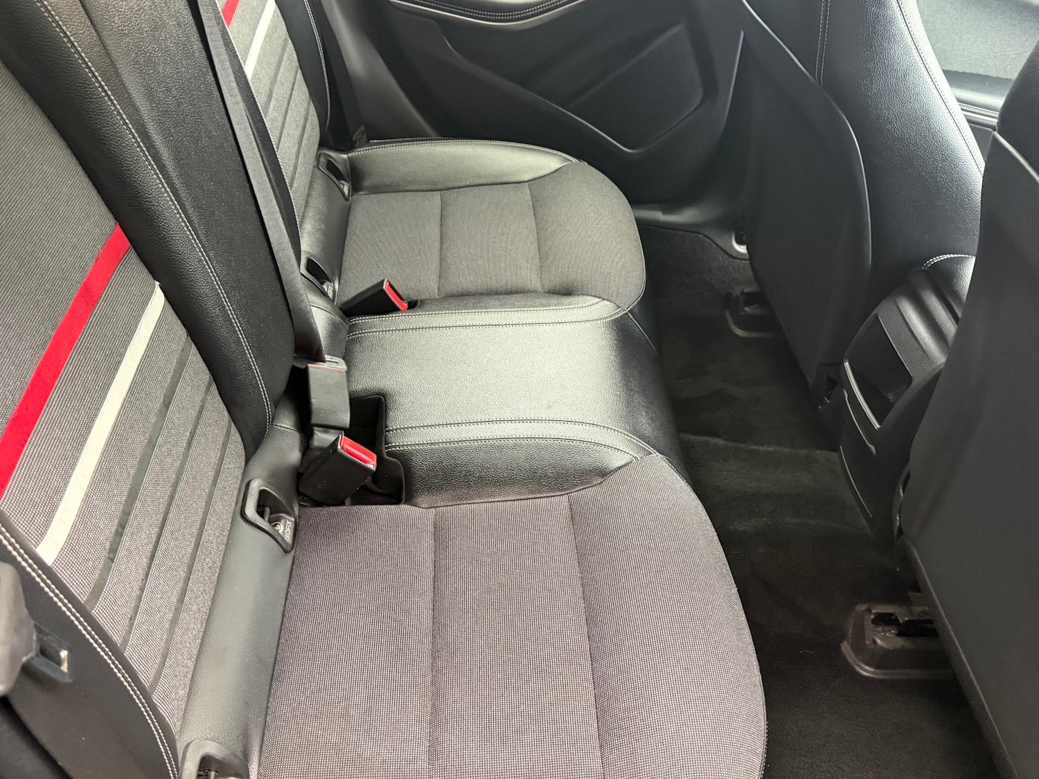 Used Mercedes-Benz A-Class 2014 for sale - 76492036: Photo 35