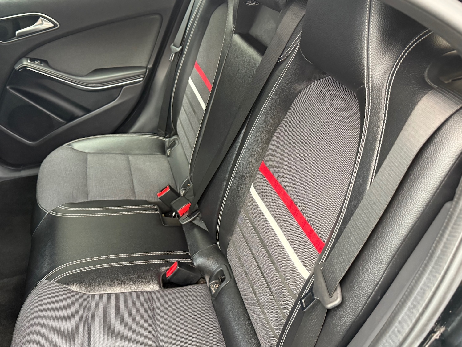 Used Mercedes-Benz A-Class 2014 for sale - 76492036: Photo 38