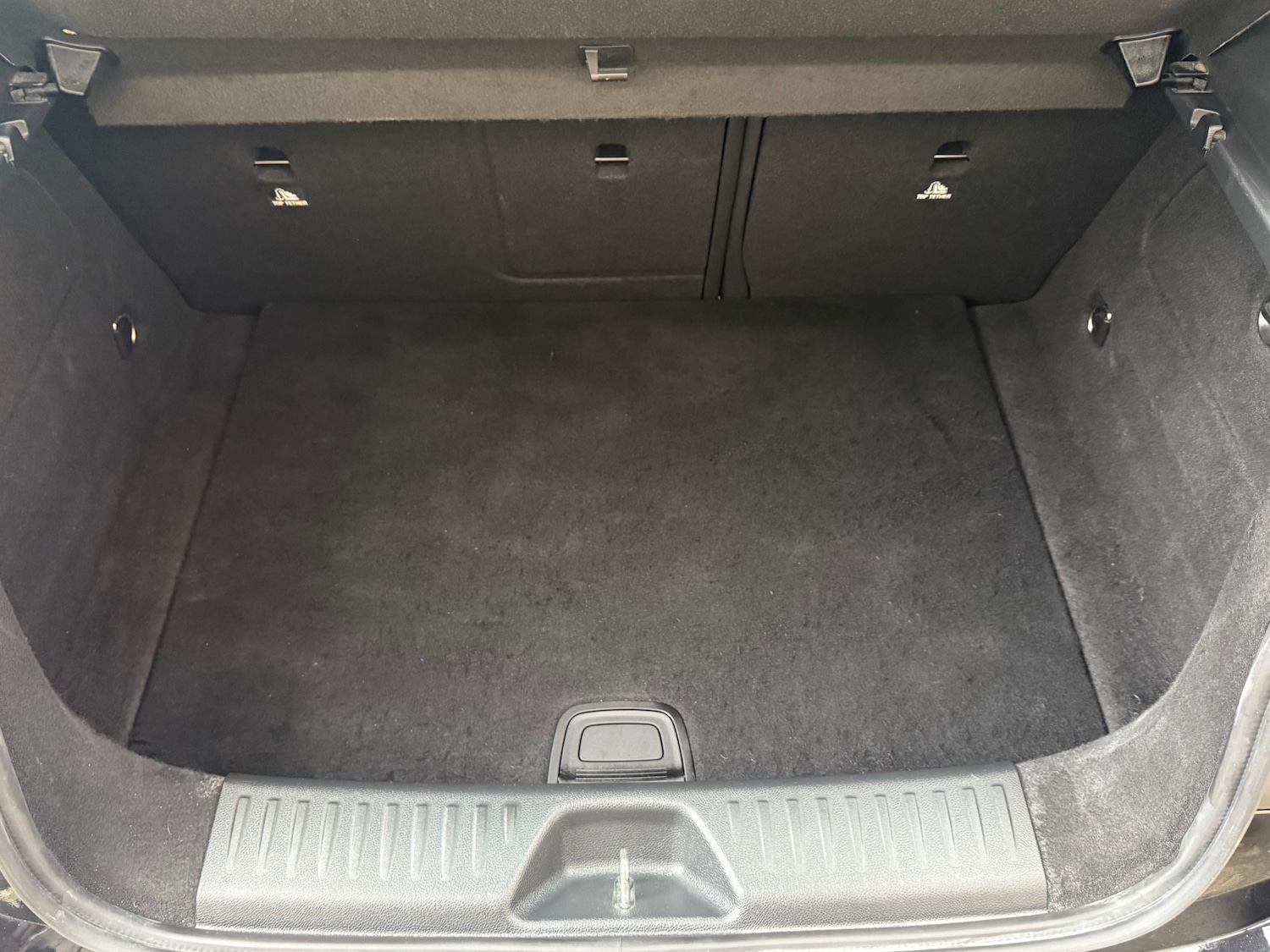 Used Mercedes-Benz A-Class 2014 for sale - 76492036: Photo 39