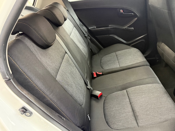 Used Kia Picanto 2016 for sale - 76119529: Photo 31