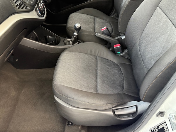 Used Kia Picanto 2016 for sale - 76119529: Photo 33