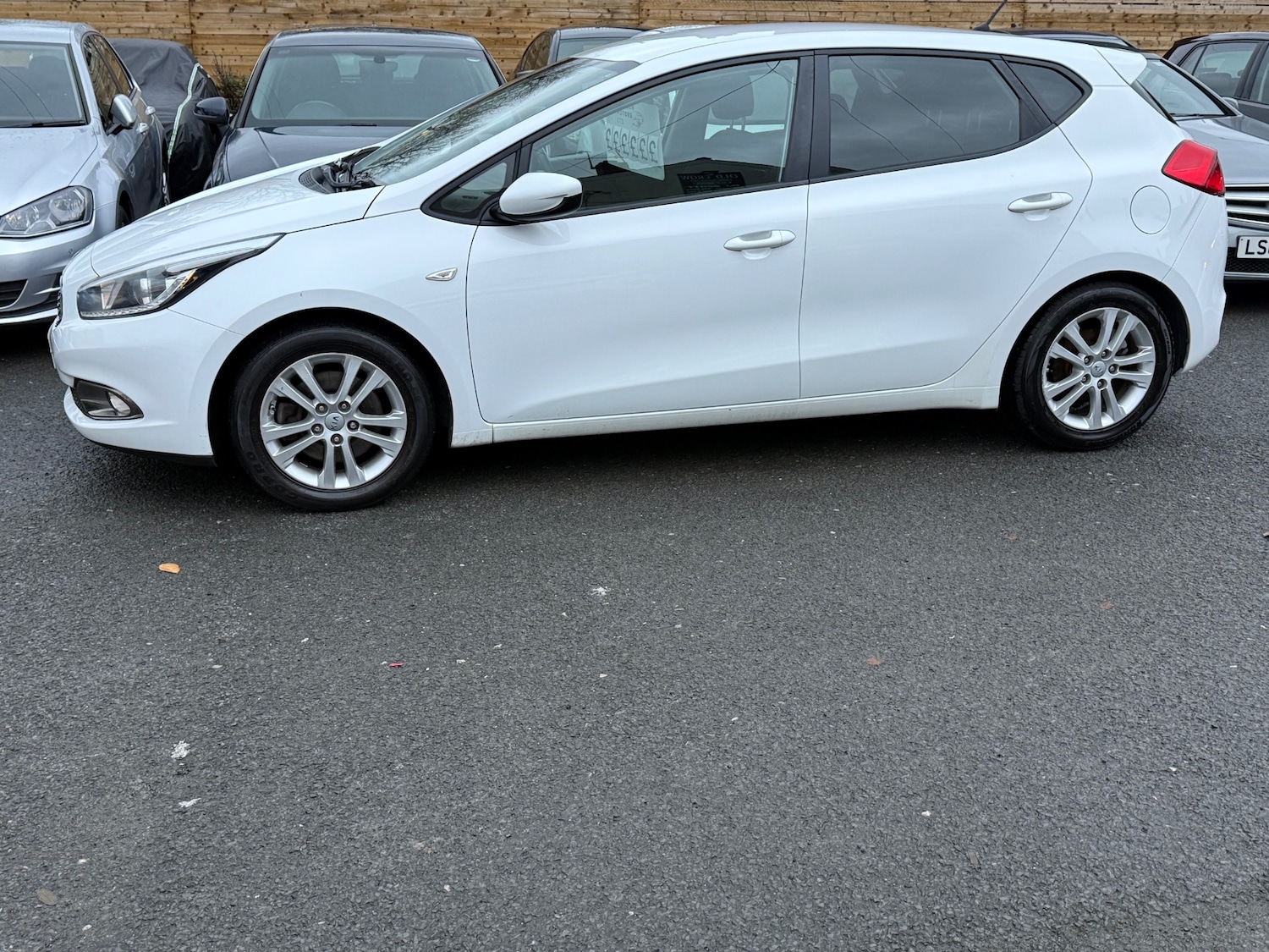 Used Kia Ceed 2015 for sale - 76468820: Photo 14