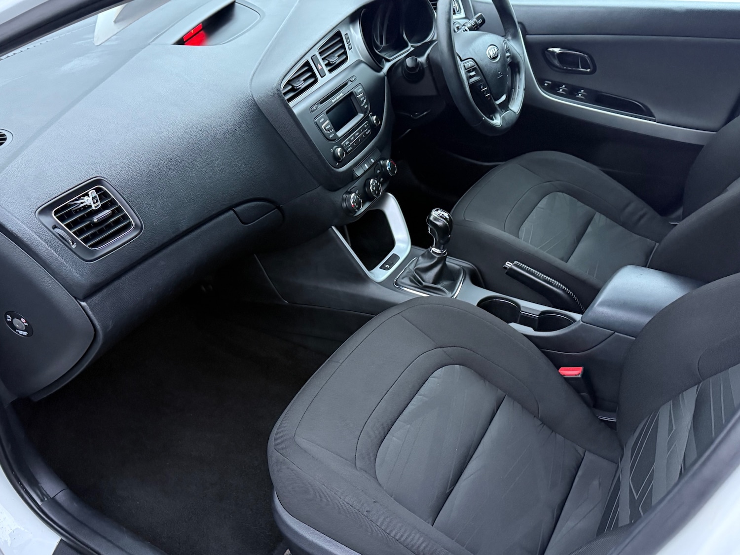 Used Kia Ceed 2015 for sale - 76468820: Photo 31