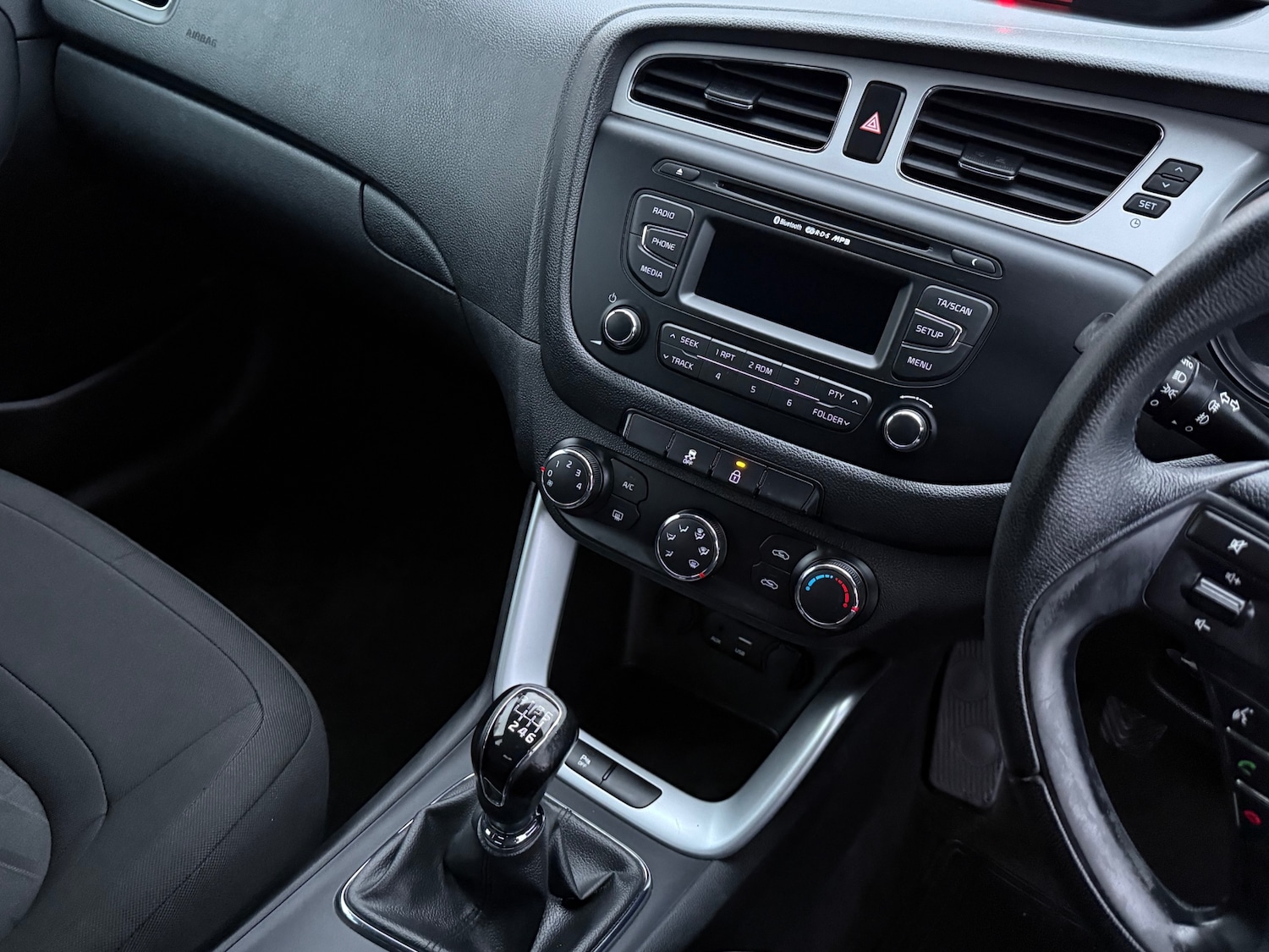 Used Kia Ceed 2015 for sale - 76468820: Photo 6