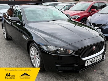 Used Jaguar XE 2015 for sale - 78779199: Photo