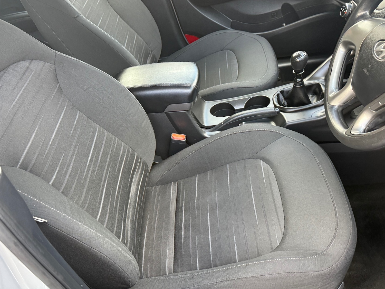 Used Hyundai Ix35 2014 for sale - 76375440: Photo 27